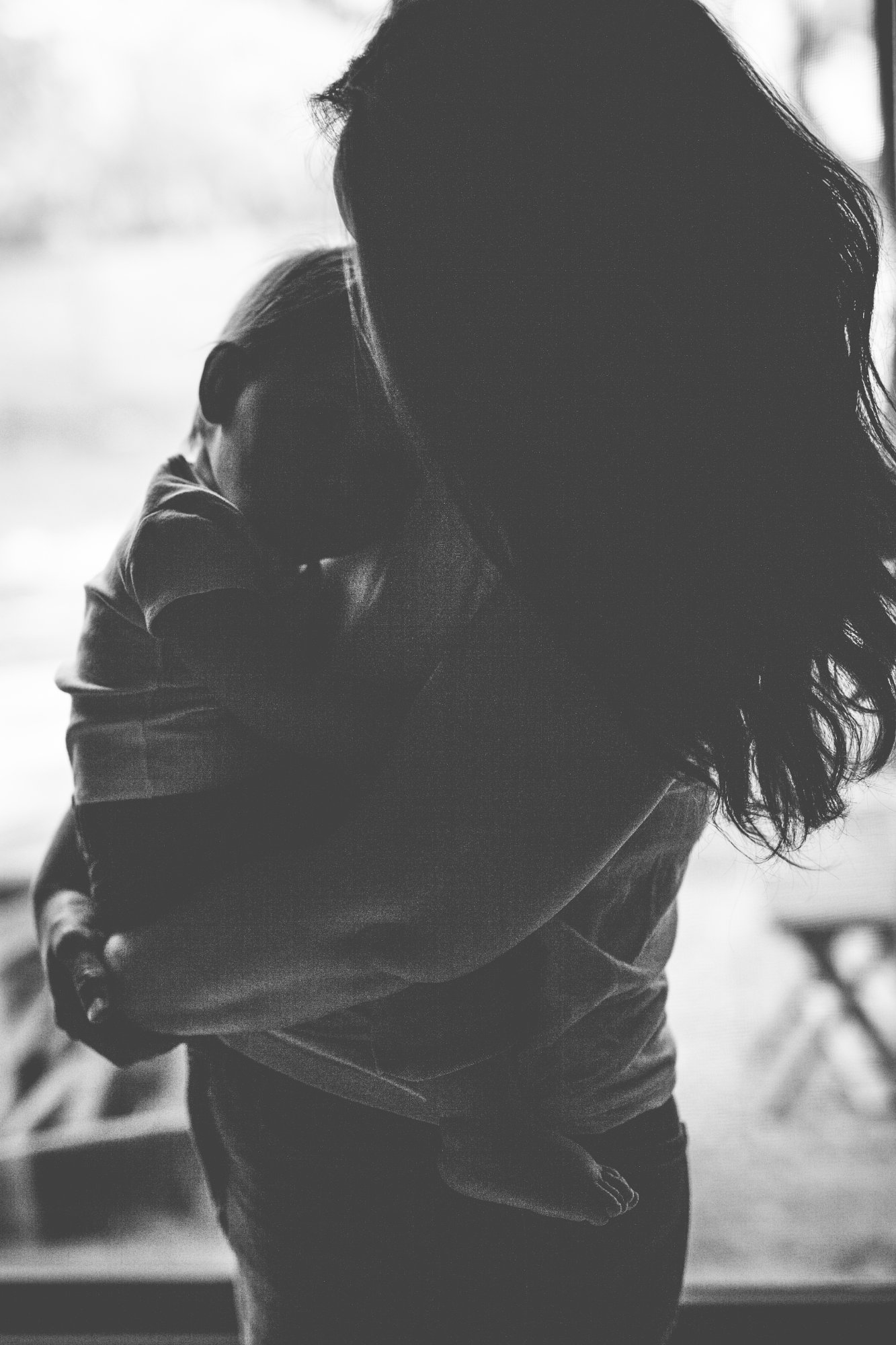 Noa holding her son Eitan