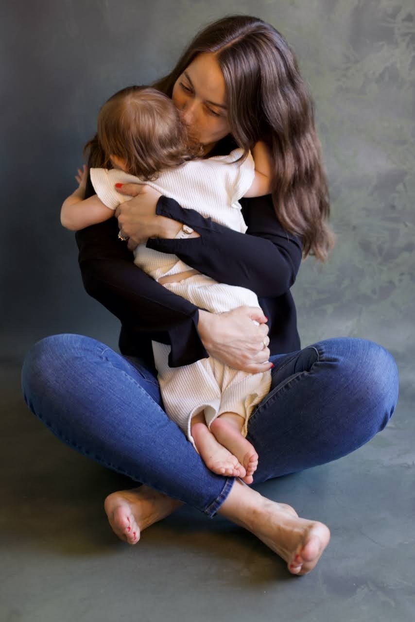 Noa with her daughter